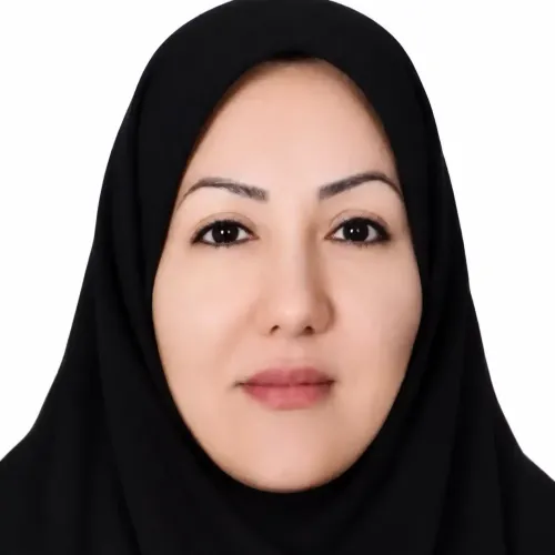 زهرا قادری
